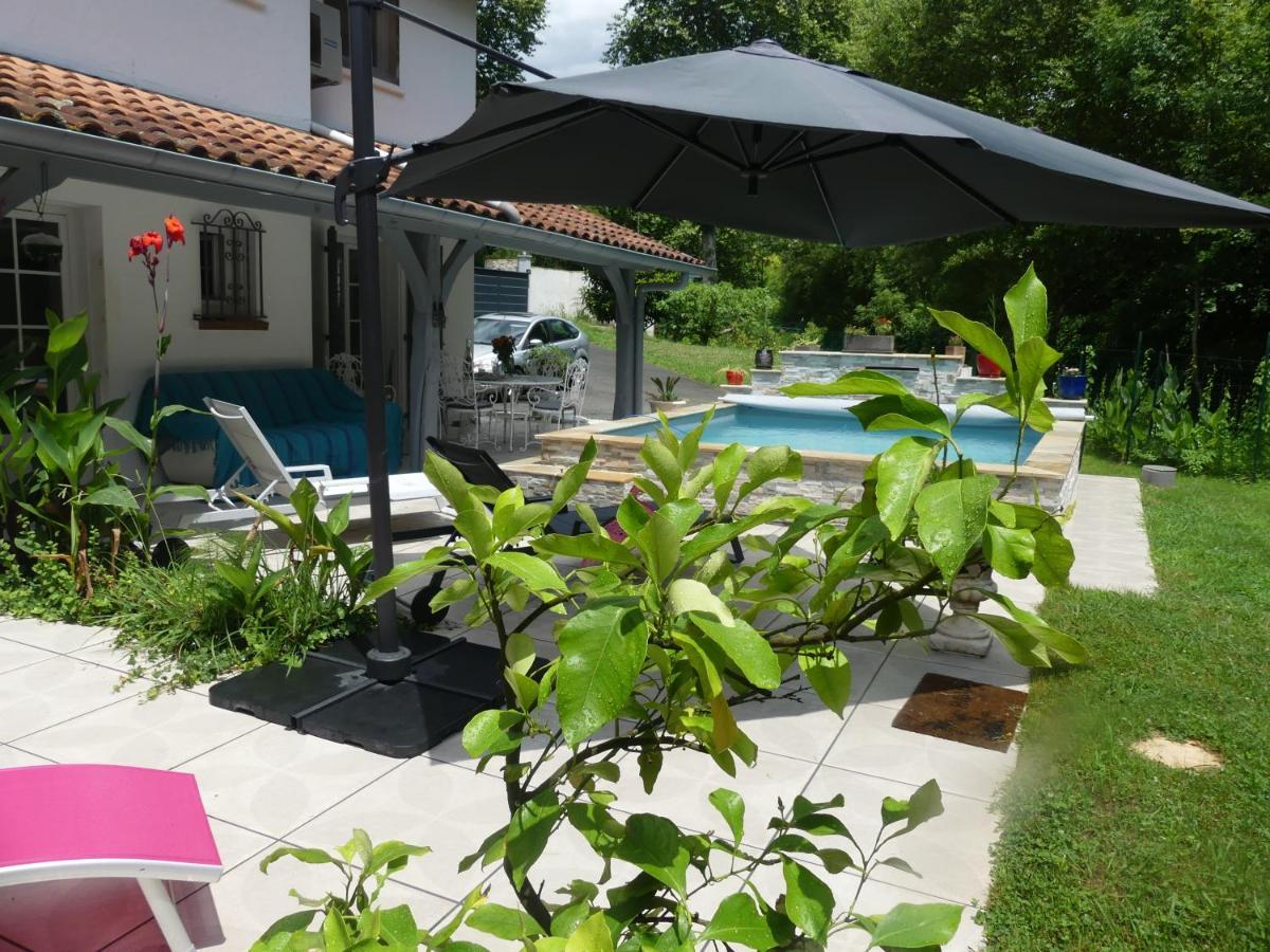 فيلا Toki Eder Chez Marisol, Piscine Chauffee, Decoration Soignee Et Ocean A 15 Minutes Entre Bayonne Et Hossegor Saint-Martin-de-Seignanx المظهر الخارجي الصورة